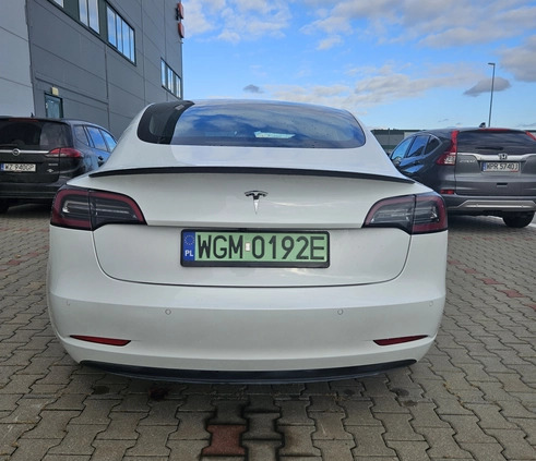 Tesla Model 3 cena 119000 przebieg: 63000, rok produkcji 2020 z Ostrów Wielkopolski małe 92